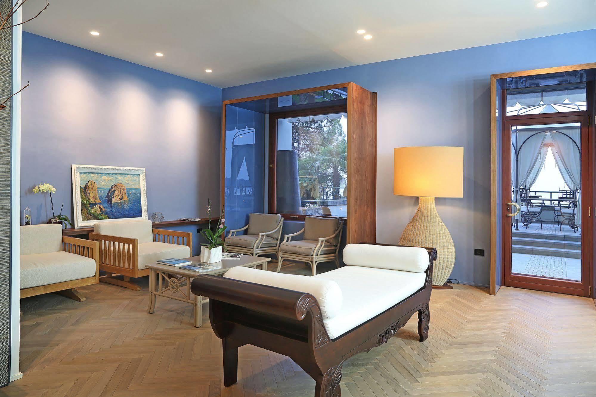 Hotel Villa Capri Гардоне Ривера Екстериор снимка